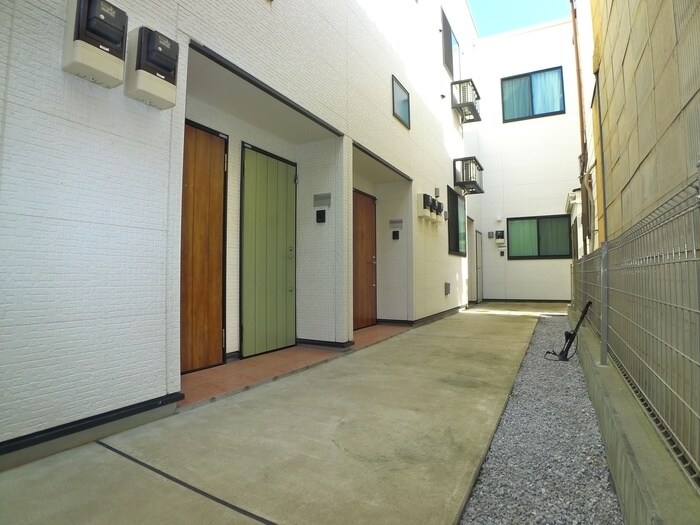 リオネス北千住の物件外観写真