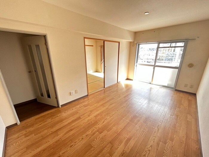 山洋ハイツの物件内観写真