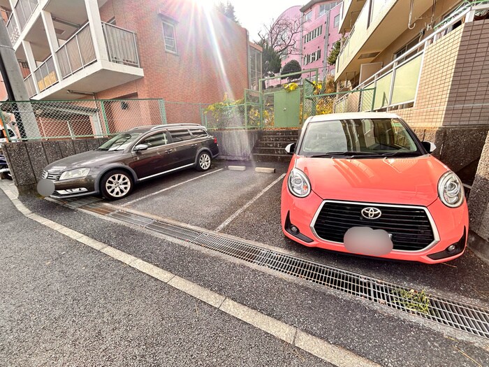 山洋ハイツの物件外観写真