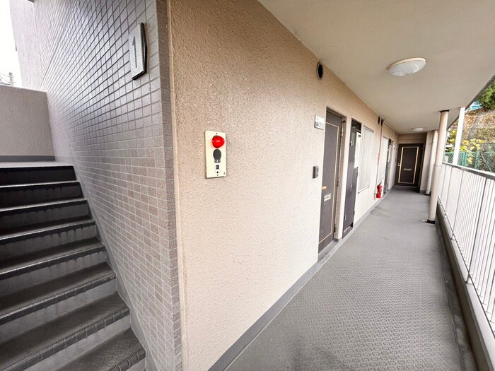 山洋ハイツの物件外観写真