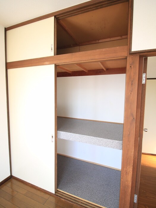 サン・フォレストの物件内観写真