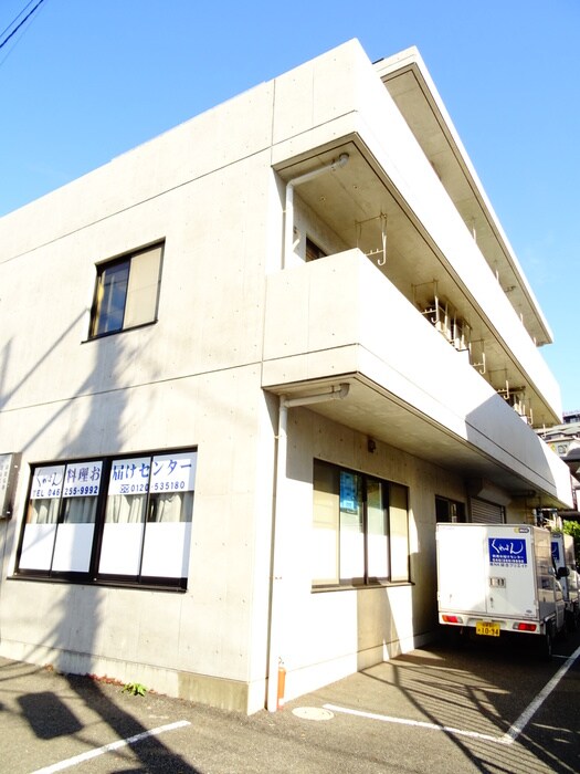 ＳＱＵＡＲＥの物件外観写真