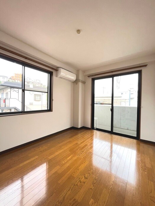 ＳＱＵＡＲＥの物件内観写真