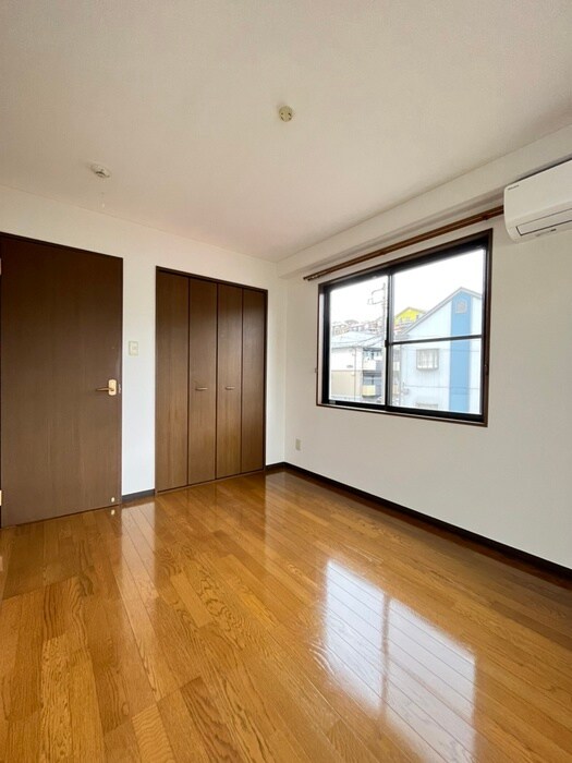 ＳＱＵＡＲＥの物件内観写真