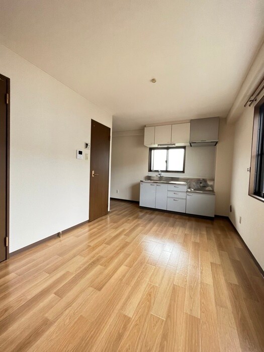 ＳＱＵＡＲＥの物件内観写真