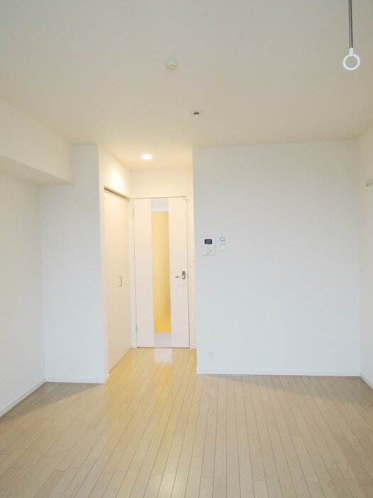 コンフォールの物件内観写真