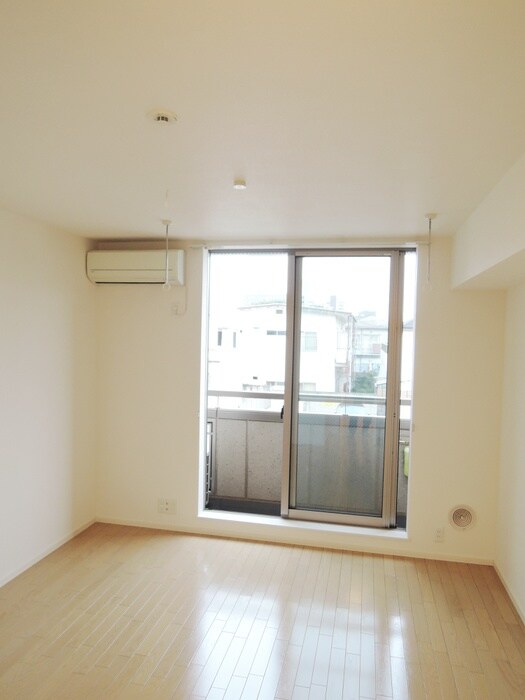 コンフォールの物件内観写真