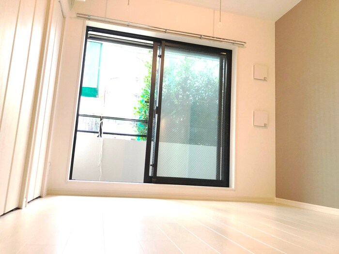 COMPOSITE　NAKAMEGUROの物件内観写真