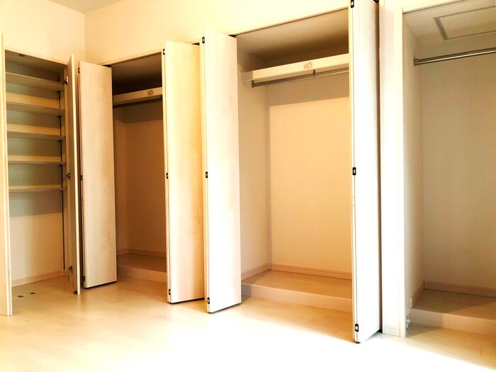 COMPOSITE　NAKAMEGUROの物件内観写真