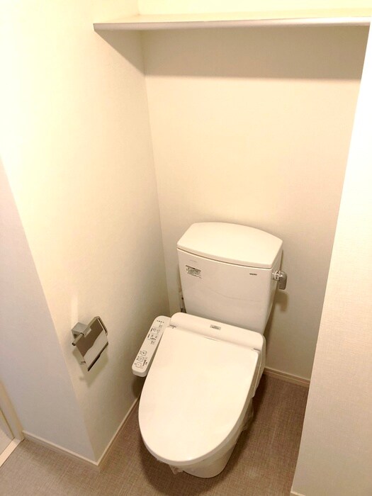 COMPOSITE　NAKAMEGUROの物件内観写真