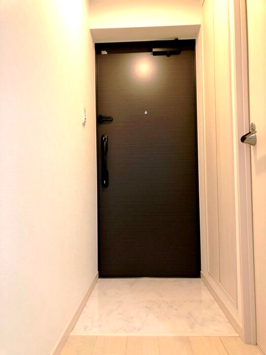 COMPOSITE　NAKAMEGUROの物件内観写真