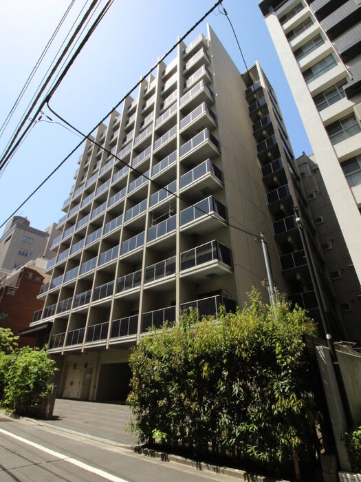 コンフォリア新宿の物件外観写真