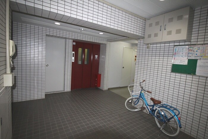 グラ－ス・ビ高島平の物件外観写真