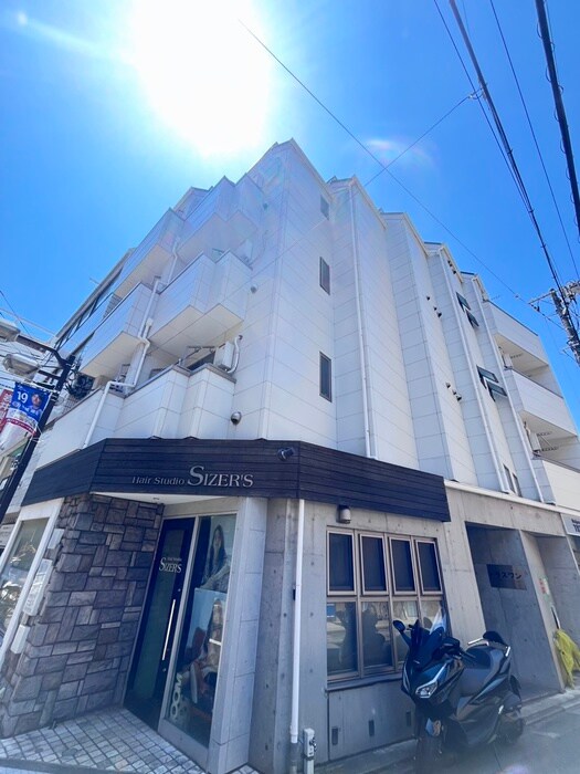 トラスワンの物件外観写真