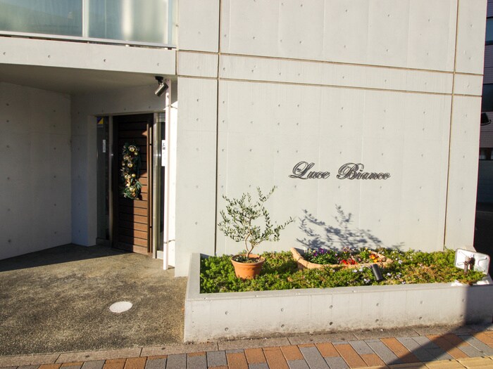 ル－チェビアンコの物件外観写真