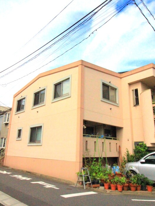 Aiマンションの物件外観写真