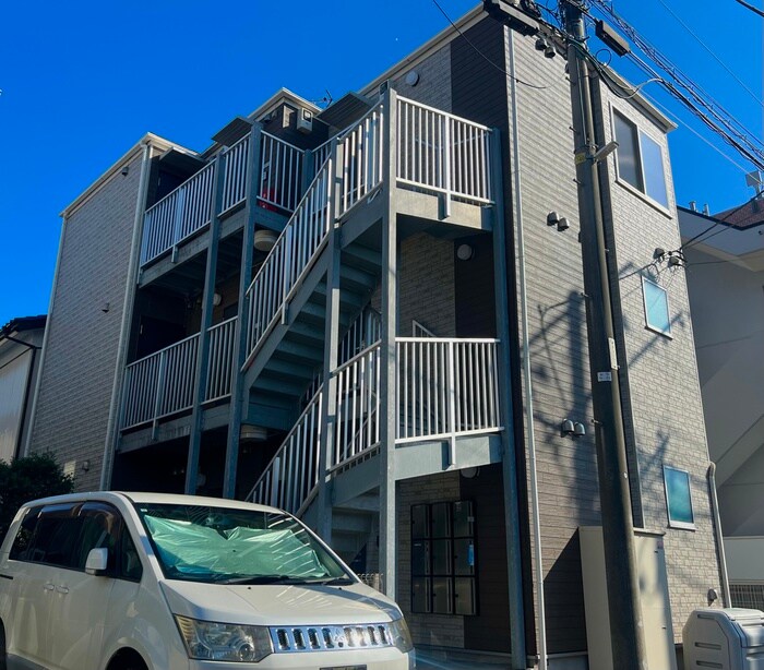 大倉山ＡＰの物件外観写真