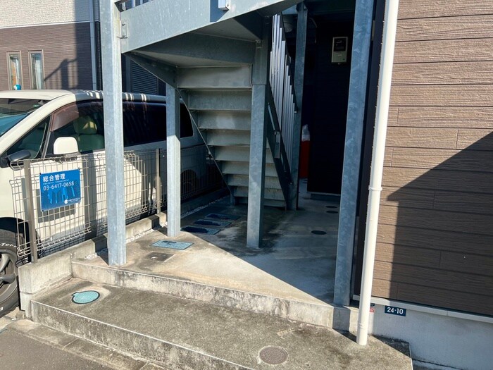 大倉山ＡＰの物件外観写真