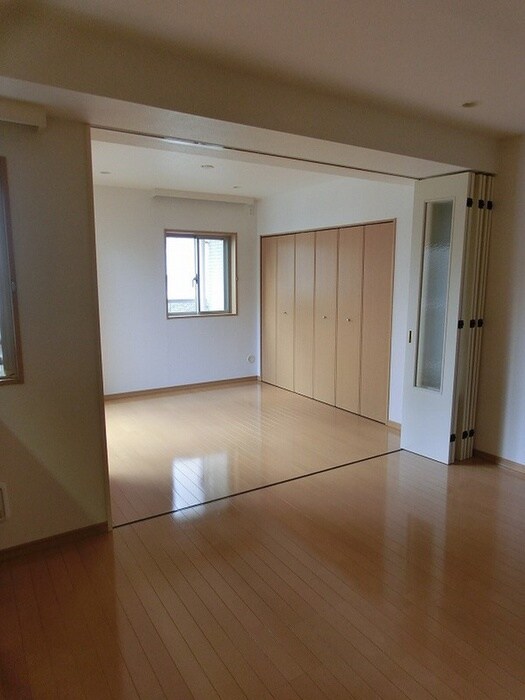 ドゥーエ東池袋の物件内観写真