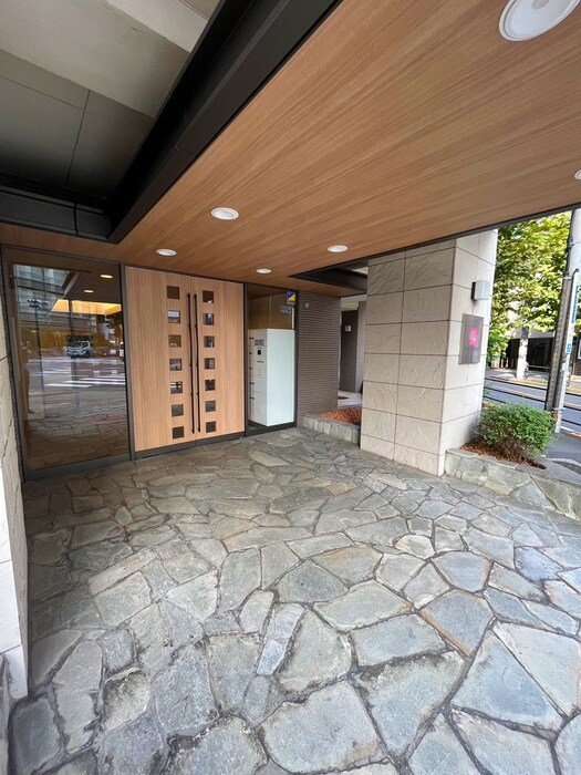 ドゥーエ東池袋の物件外観写真