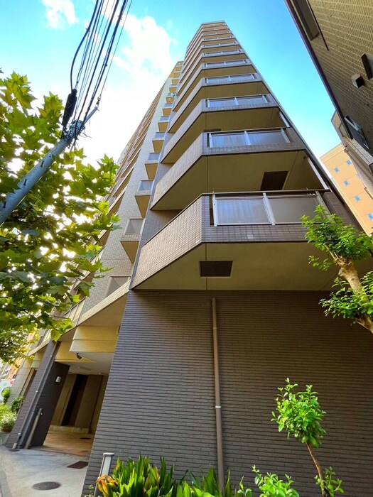 ドゥーエ東池袋の物件外観写真