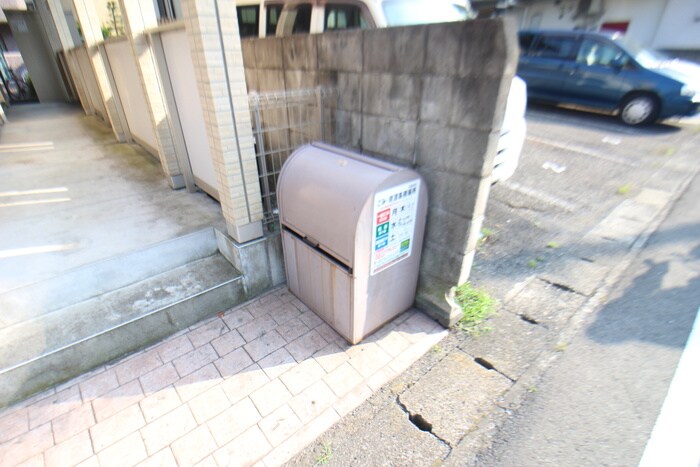 ドミ－ルの物件外観写真