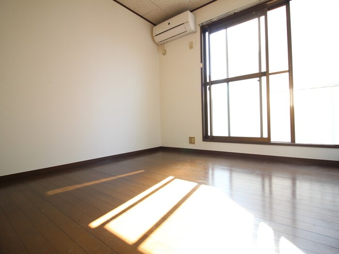 ハイライフ辻堂の物件内観写真