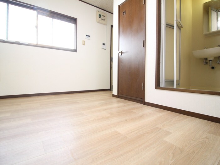 ハイライフ辻堂の物件内観写真