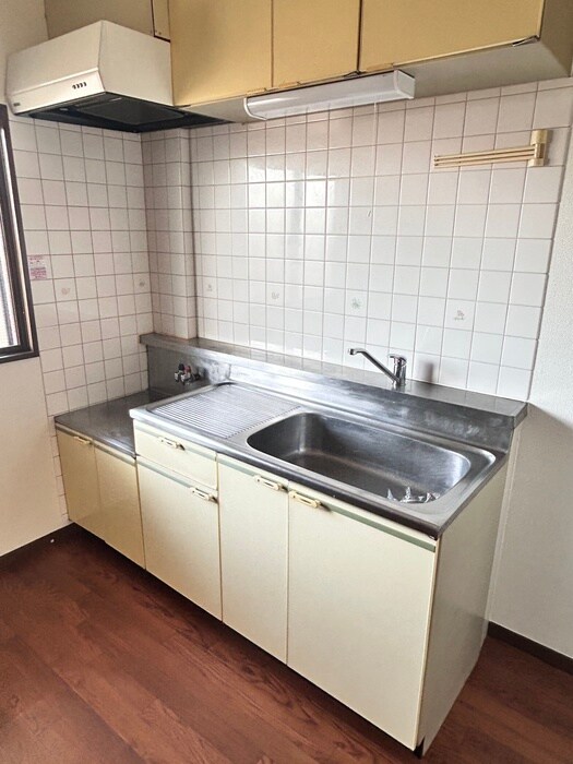 クレセントビルの物件内観写真