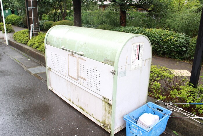 レストハイツの物件外観写真