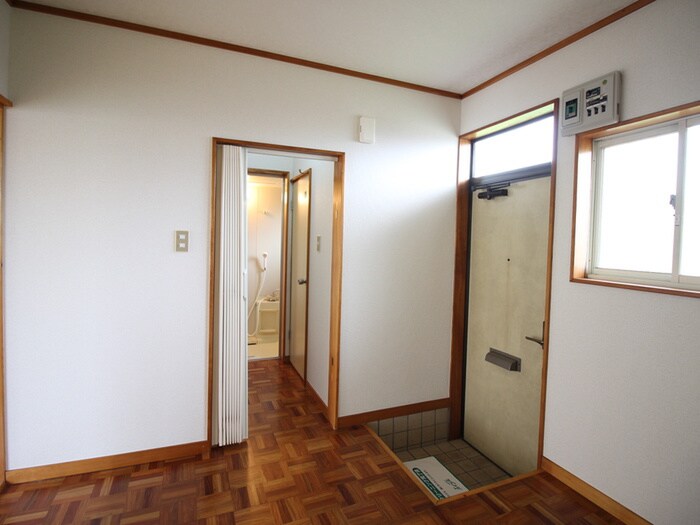 ｺｽﾓﾛｲﾔﾙの物件内観写真