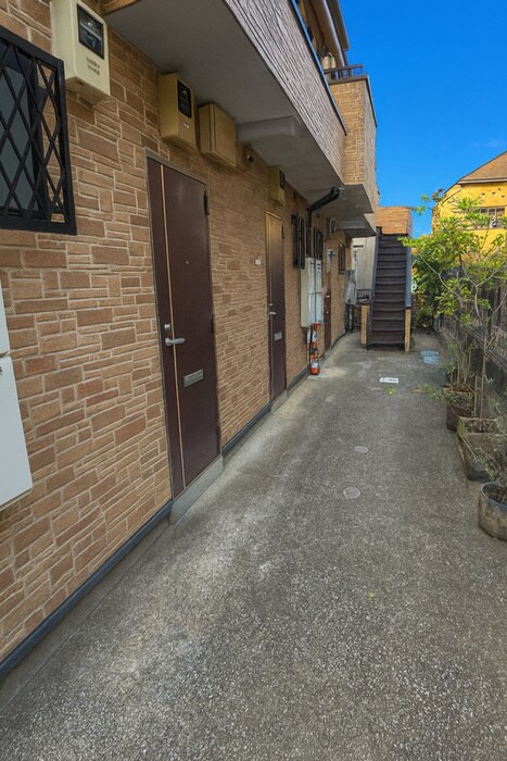 ウエストヒルズの物件外観写真