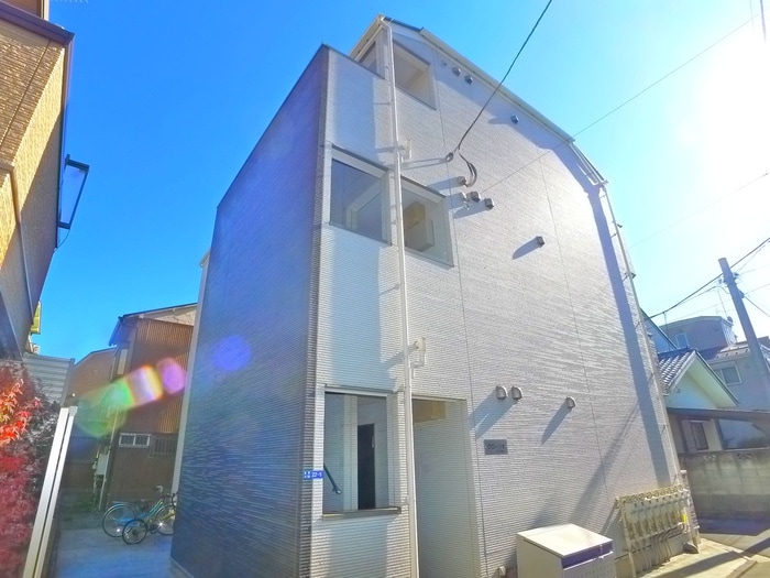 グローリオの物件外観写真