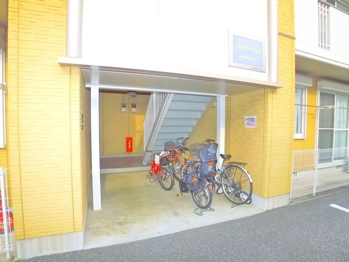 リトル マーべルＢの物件外観写真