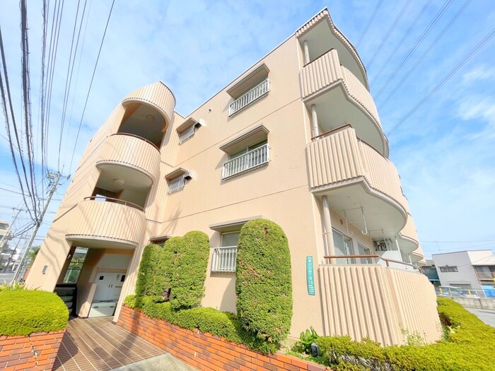 プリーマしみずの物件外観写真