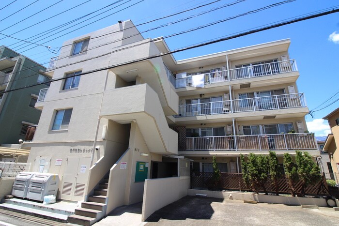 東川口宝レジデンスの物件外観写真