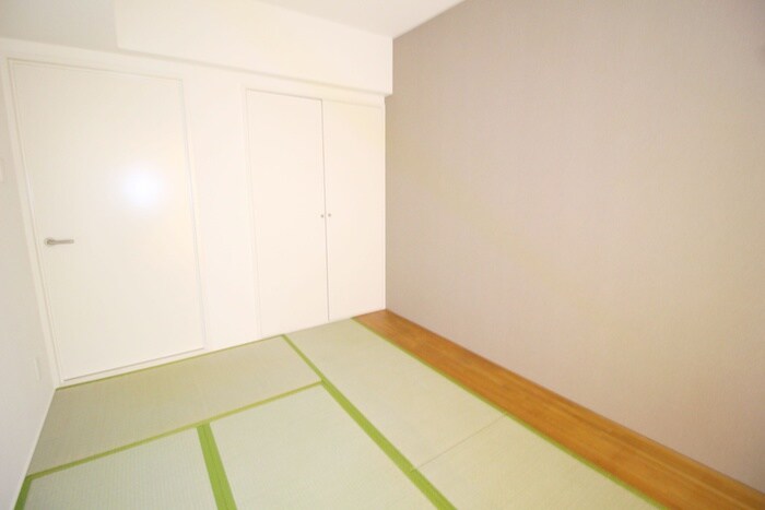 東川口宝レジデンスの物件内観写真