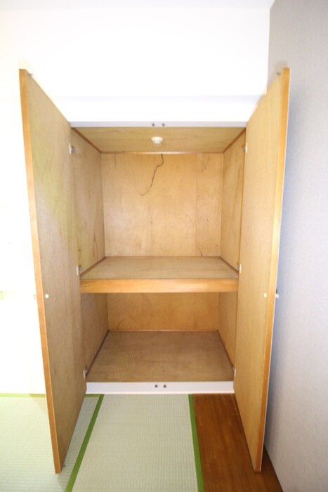 東川口宝レジデンスの物件内観写真