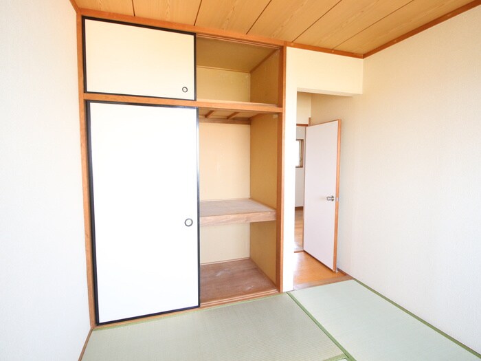 ドミール杉田の物件内観写真