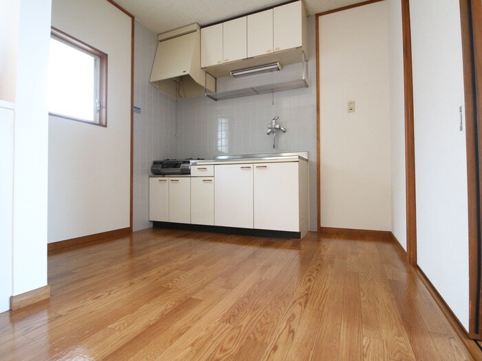 ドミール杉田の物件内観写真