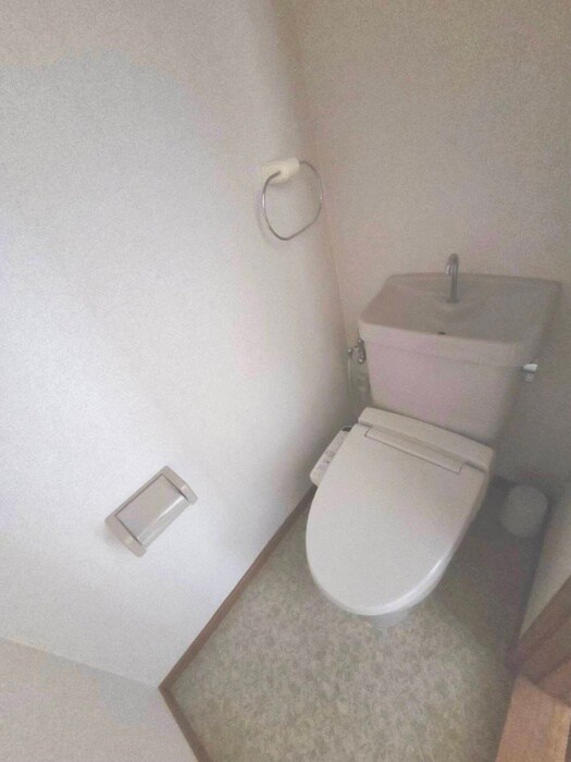 ドミール杉田の物件内観写真