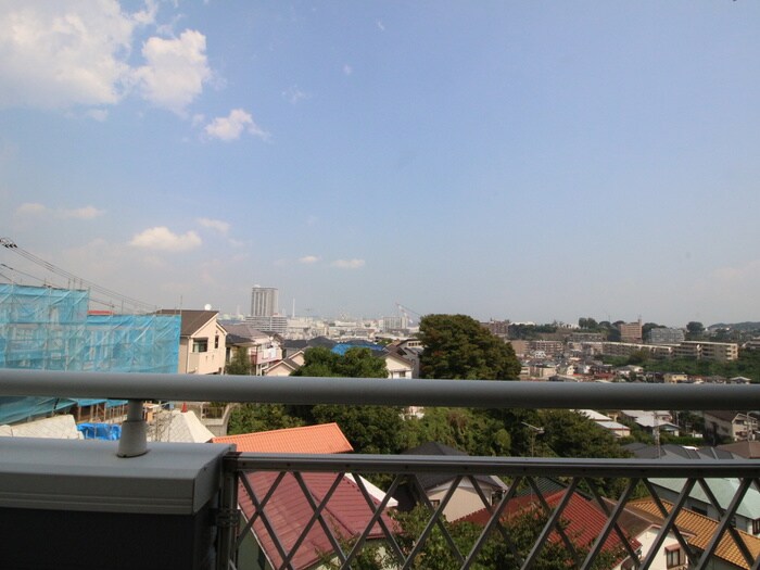 ドミール杉田の物件内観写真