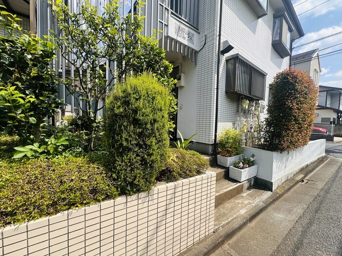 リヴァージュの物件外観写真