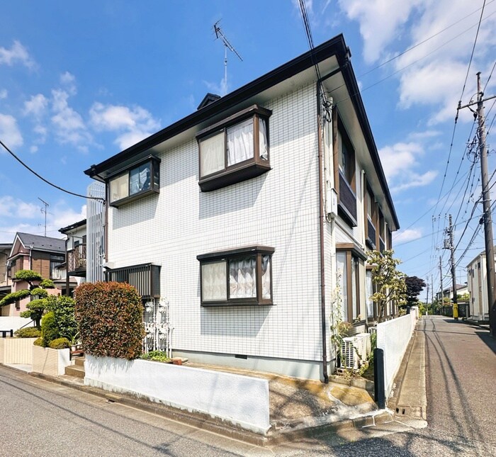 リヴァージュの物件外観写真