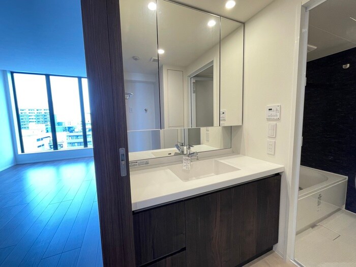 ラティエラ両国の物件内観写真