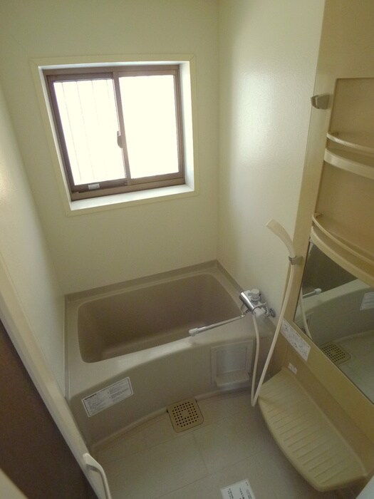 クレールユーの物件内観写真