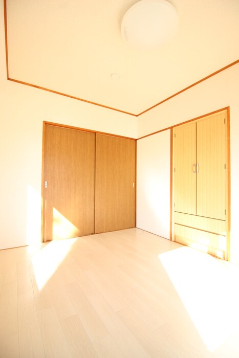 ケイエスハイム越谷の物件内観写真