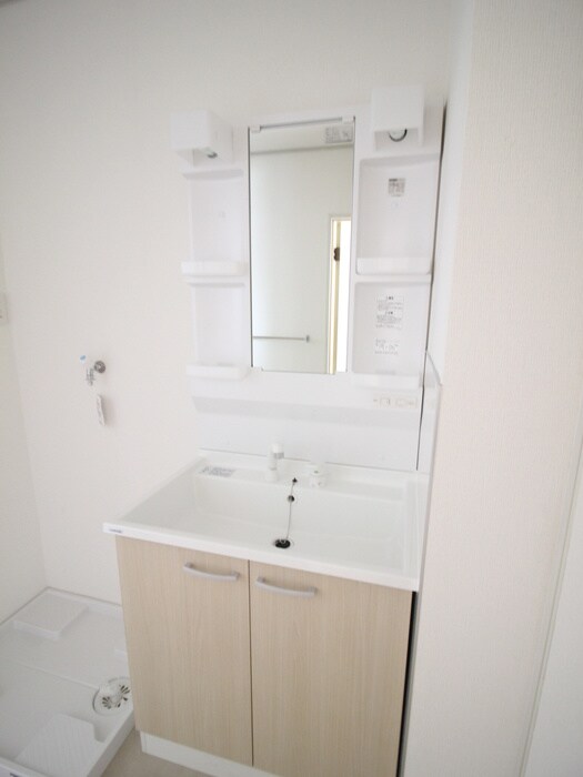 シャルム大倉山の物件内観写真