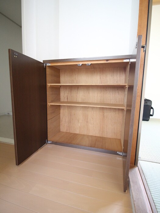 シャルム大倉山の物件内観写真