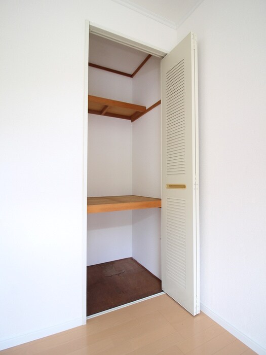 シャルム大倉山の物件内観写真